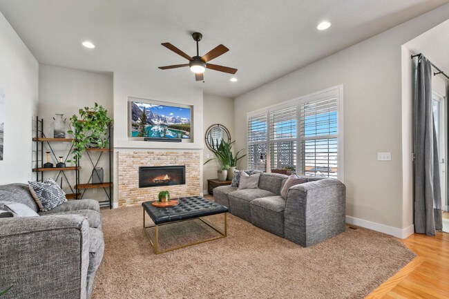 Building Photo - 1061 Mount Columbia Dr