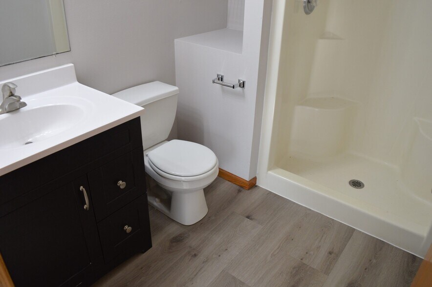 Building Photo - 391 Country Clover Dr