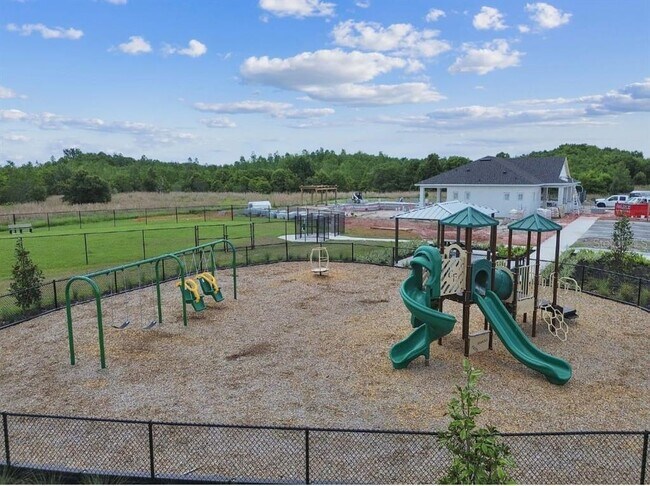 Building Photo - 17258 Ashe Juniper Ln
