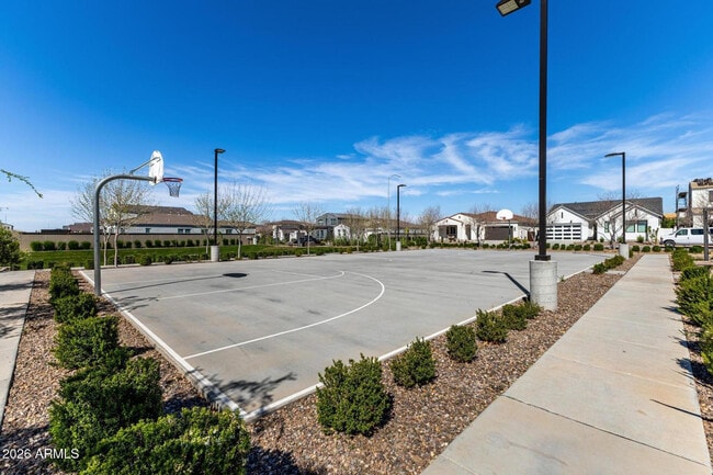 Building Photo - 11048 E Utah Ave