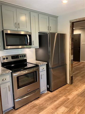 Building Photo - 404 N Board St