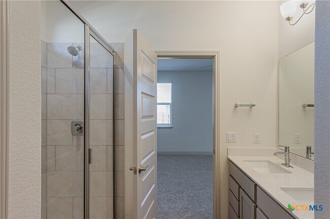 Building Photo - 16804 Marcello Dr