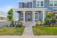 Building Photo - 823 SW Pr Ave