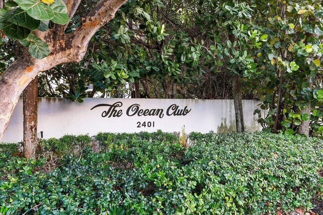 Building Photo - 2401 N Ocean Blvd