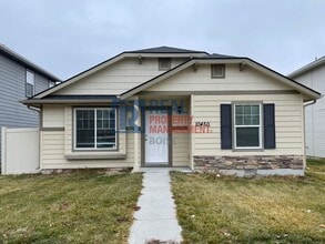 Building Photo - 3 Bedroom 2 Bath Boise Home Coming Soon!