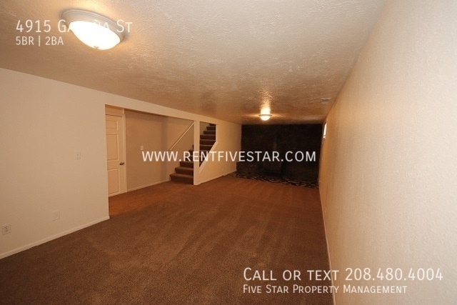 Building Photo - 4915 Galena Ave