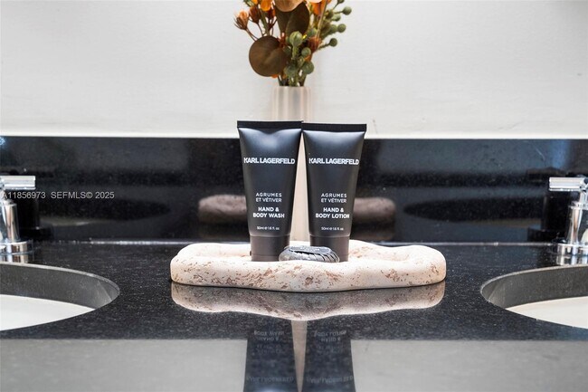 Building Photo - 101 20th St