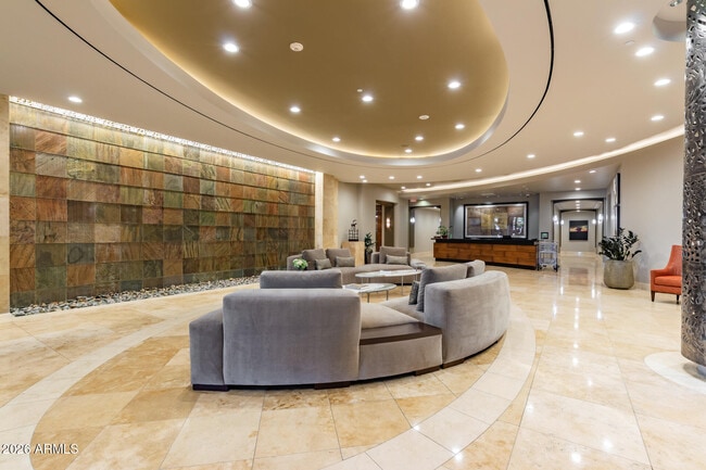 Building Photo - 2211 E Camelback Rd