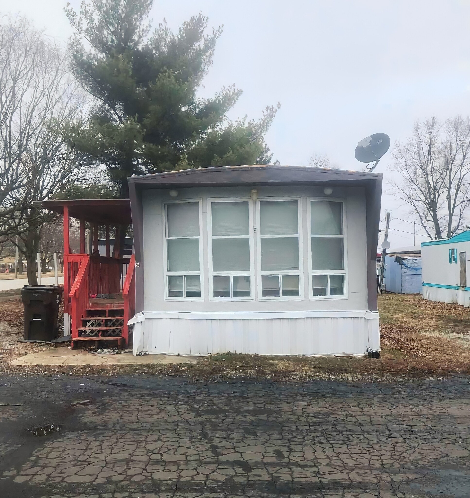 Building Photo - 54 Mahoning Ave