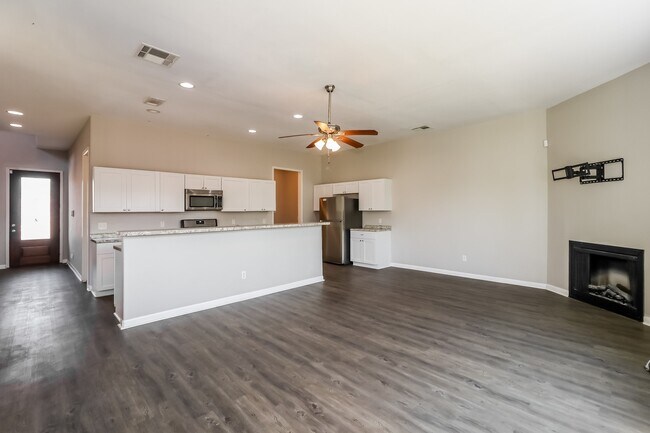 Primary Photo - 10210 Jessalyn Lane