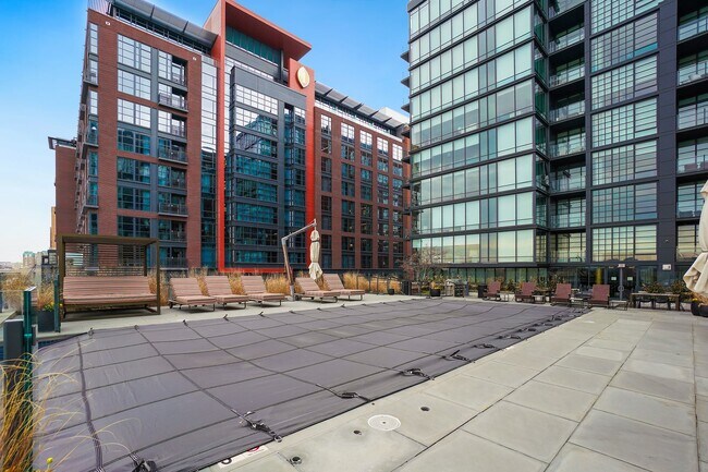 Building Photo - FURNISHED OR UNFURNISHED! One of the Most Desirable Locations On the Wharf!  1 Bed at the VIO! Av...