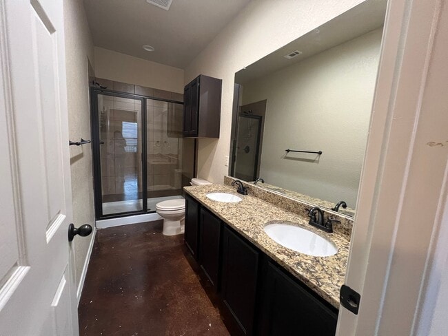 Building Photo - 3/2 Duplex in New Braunfels, TX