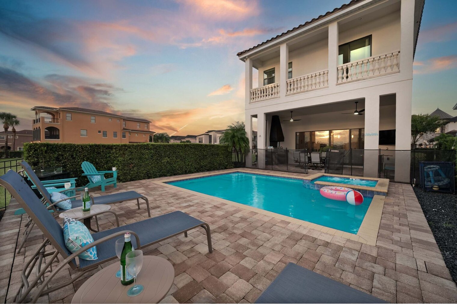 Building Photo - 834 Golden Bear Dr