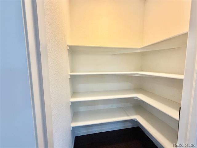 Building Photo - 11056 Hayloft St