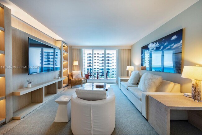 Building Photo - 102 24th St