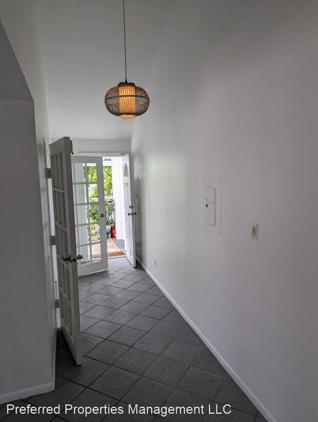 Building Photo - 1 br, 1 bath House - 623 Thomas Street Apa...