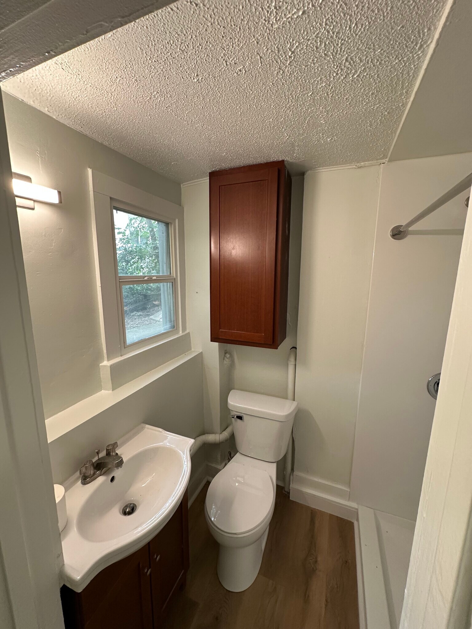 New bath fixtures - 926 E St Charles Rd