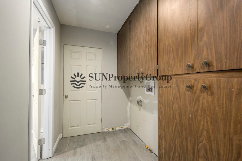 Building Photo - 3130 S 8560 W