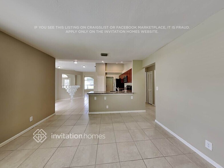 Building Photo - 8279 Coconut Blvd