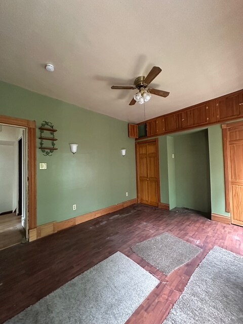 Building Photo - 618 Airbrake Ave