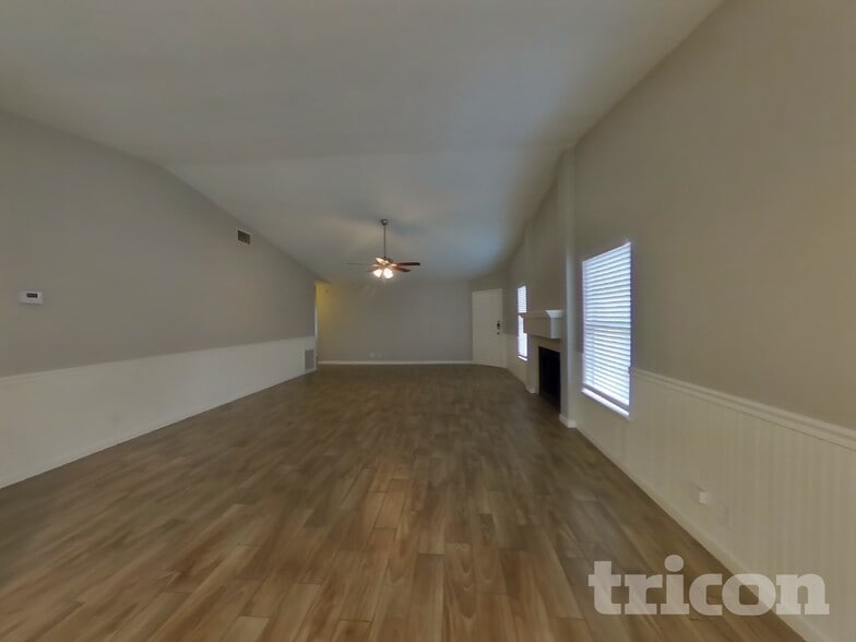 Building Photo - 7150 Elk Trail