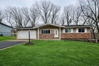 Building Photo - 15 Jeanette Dr