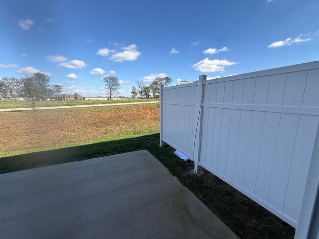 Building Photo - 6469 Fortuna Ave