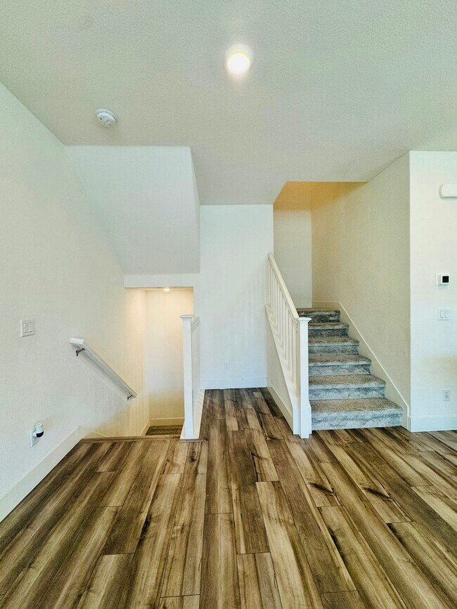 Building Photo - 5720 Greige Cir