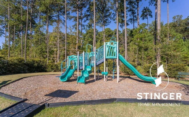 Building Photo - 4 Burley Ln