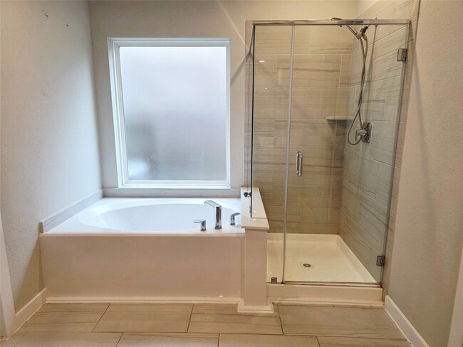 Building Photo - 13022 Mid Stocket Dr