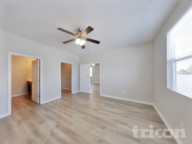Building Photo - 134 Victory Cir