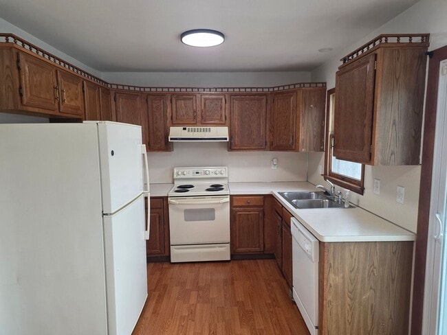Building Photo - 1118 Bernice Dr
