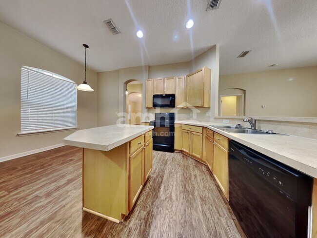 Building Photo - 86351 Evergreen Pl