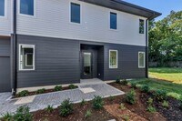 Building Photo - 5917 Robertson Ave