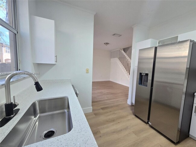 Building Photo - 129 Riverwalk Cir