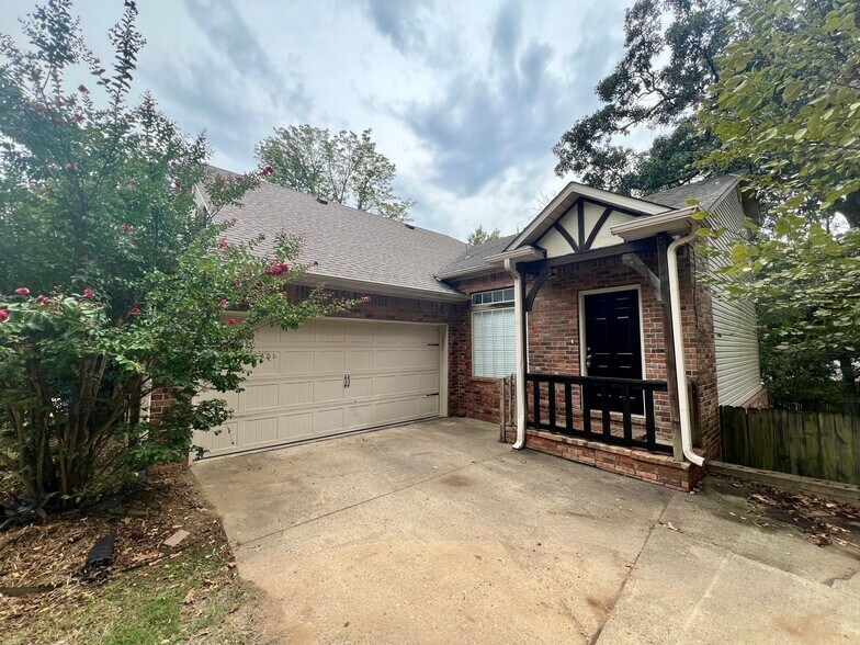 Building Photo - 5108 Hardscrabble Way