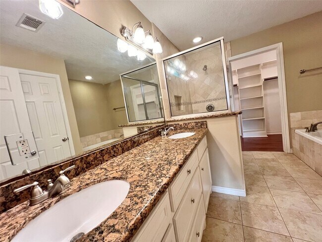 Building Photo - 7017 Caldwell St