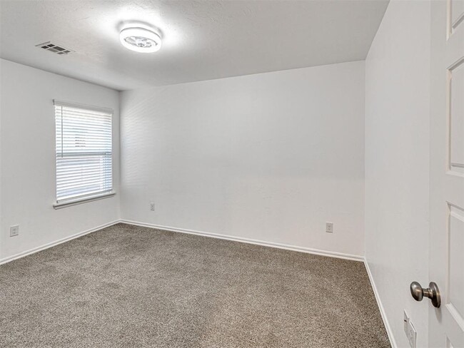 Building Photo - 2508 NW 199th St