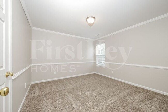Building Photo - 4183 Shadetree Dr