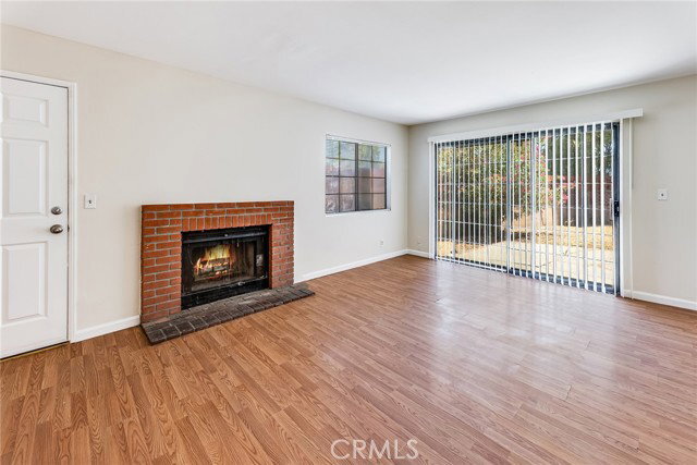 Building Photo - 5546 McLennan Ave