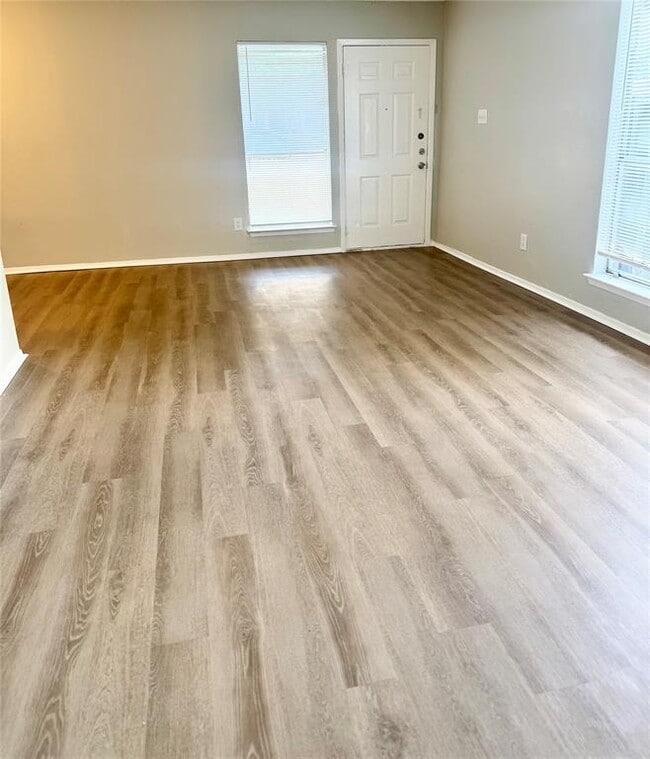 Building Photo - 5011 Copperbend Blvd