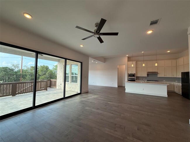 Building Photo - 1801 Cullera Dr