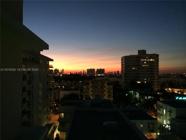 Building Photo - 1800 Collins Ave