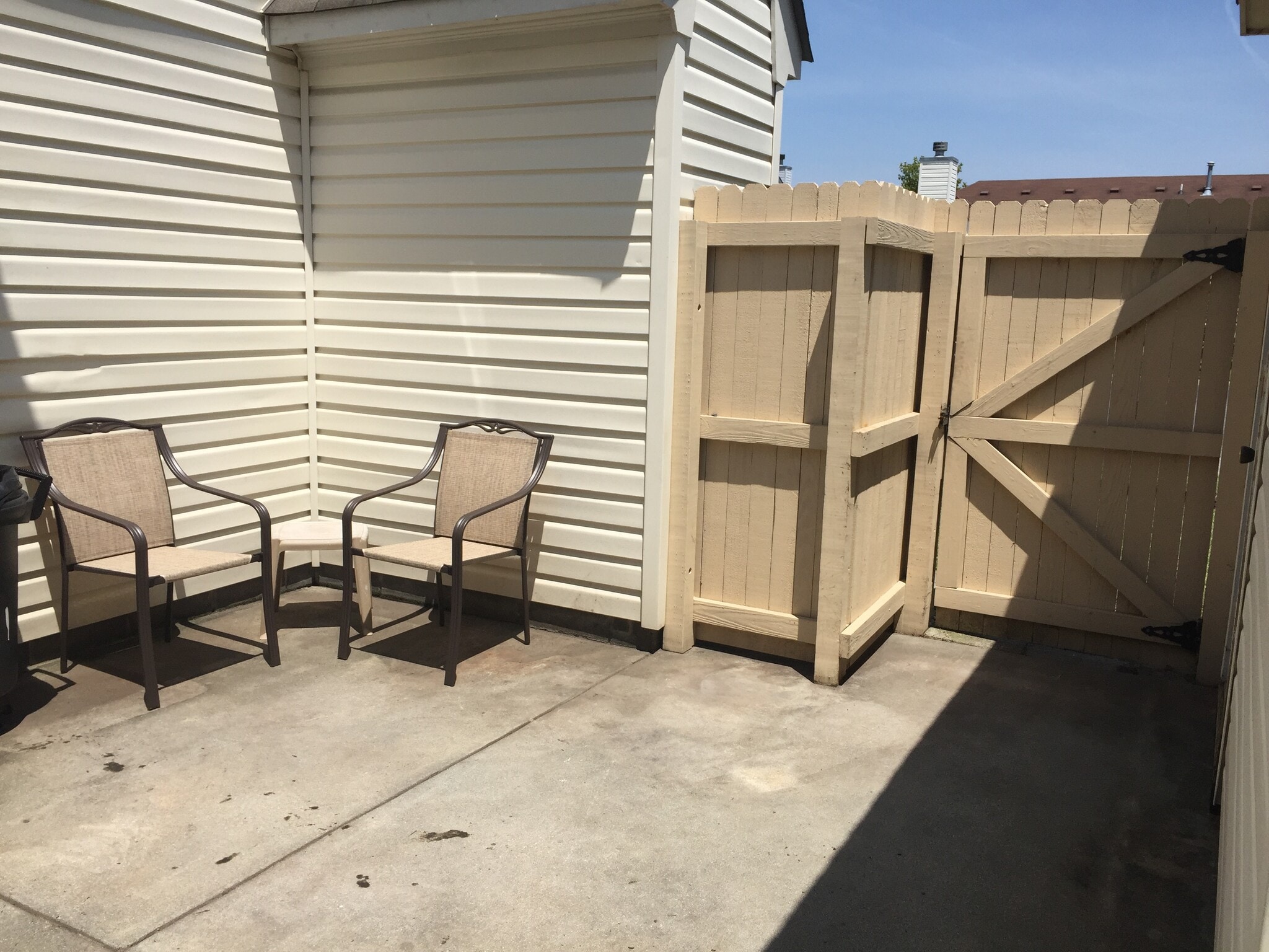 Building Photo - 4609 Olde Stone Way