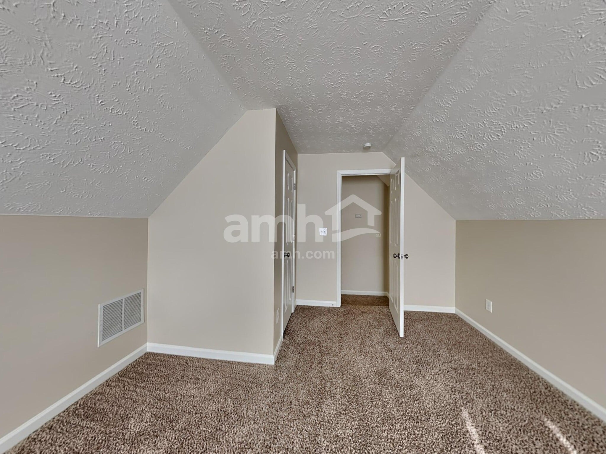 Building Photo - 1425 Bramlett Forest Trl