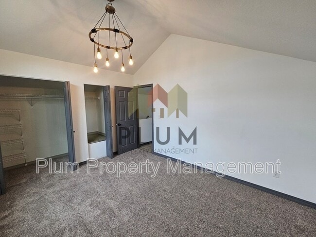 Building Photo - 1314 Bulwer St