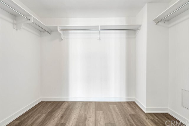 Building Photo - 9 MacArthur Pl