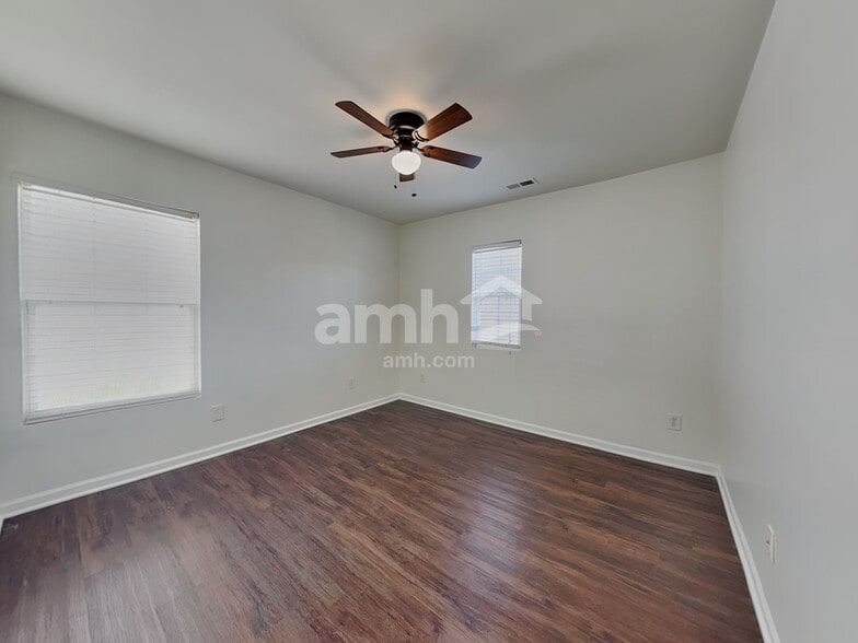 Building Photo - 6001 Ricker Rd