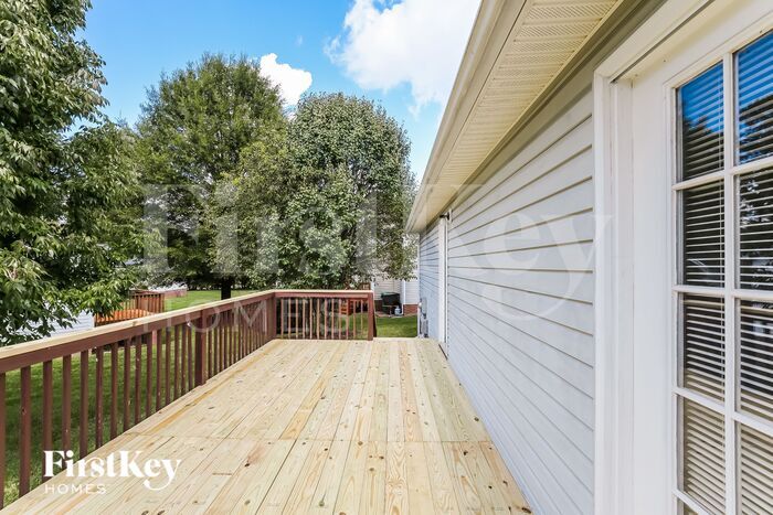 Building Photo - 4213 Birchgarden Dr