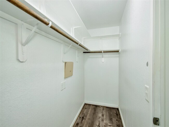 Building Photo - 9906 Orchid Spring Ln